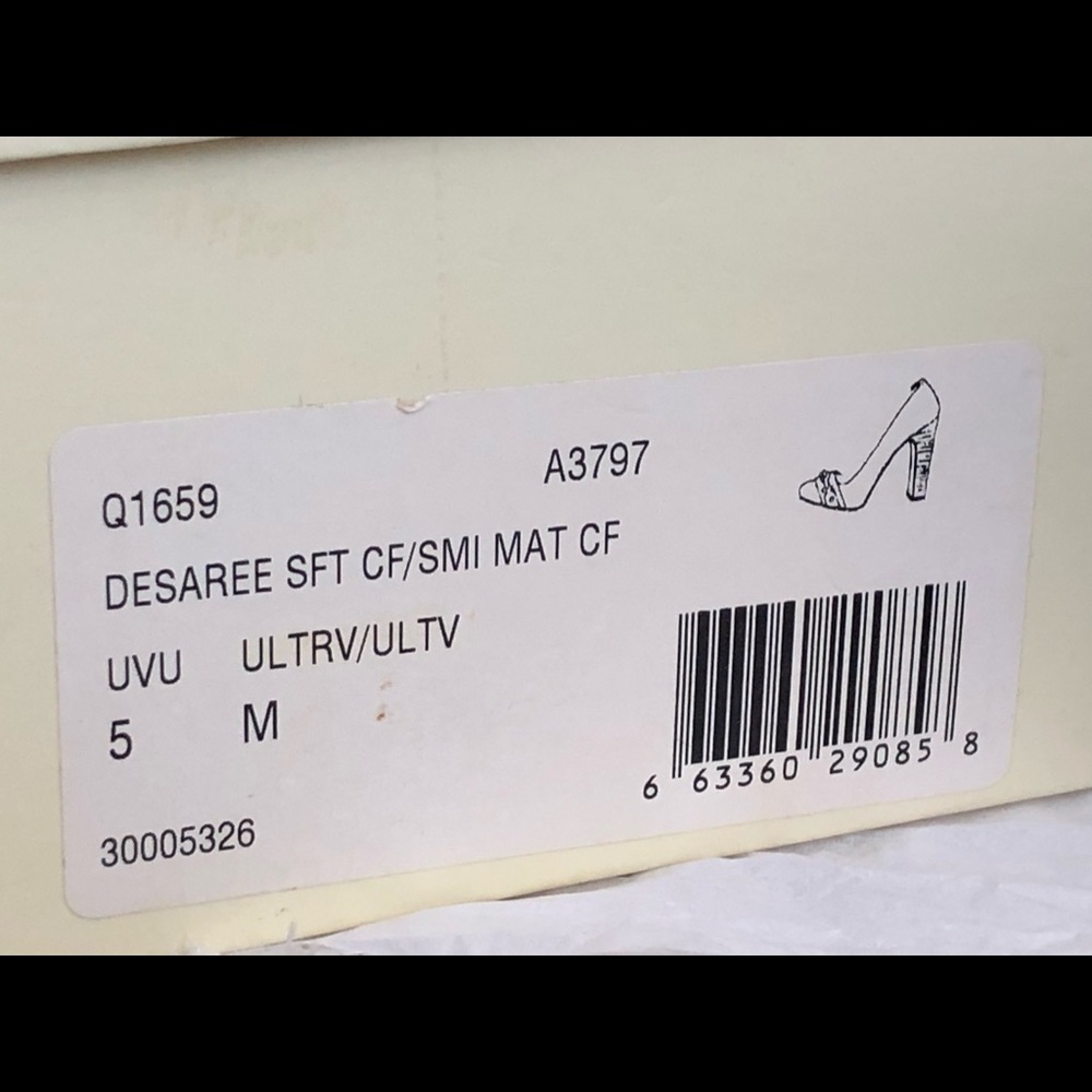 Coach Leather Pump - size 5 - Picture 13 of 16